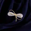 Broche de Lazo Estilo Coreano Inspirado en Chanel, Accesorio de Lujo Ligero de Nicho para Ceñir la Cintura, Pin Sencillo y Exquisito para Fijar el Cuello del Traje