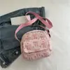 Bolso de mano de alta gama para mujer, nueva colección otoño 2026, diseño elegante y minimalista, adecuado para ir al trabajo, se puede llevar debajo del brazo o como bolso de hombro o bandolera
