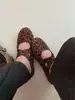 Zapatos Mary Jane de Estilo Ballet Cruzados con Estampado de Leopardo Retro para Mujer 2026 Primavera Nuevos Planos Estilo Suave de Noche Zapatos de Abuela