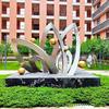 Escultura de acero inoxidable anillo personalizado spray madre e hijo espíritu de ciervo bastión metal Galería adornos de paisaje grandes para exteriores