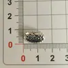 Charms de Letras Banhados a Ouro e Prata Estilo Chanel Acessórios de Cabelo Elásticos de Cabelo Faixas de Cabeça Acessórios de Joias DIY Atacado