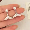 Elegante temperamento dulce temperamento alto sentido cristal rosa mariposa amor pendientes moda lujo perla borla pendientes