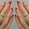 Dia dos Namorados Europeu e Americano Transfronteiriço Mais Vendido Conjunto de Nail Art com 24 Peças com Linhas Francesas Vermelhas Clássicas e Design de Coração, Unhas Usáveis no Atacado