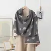 Bufanda Nueva Mujer Otoño e Invierno 2024 Nuevo Estilo Coreano Versátil Estudiante Cuadros Blanco y Negro Chal Bufanda Gruesa y Cálida
