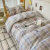 Juego de Tres Piezas para Dormitorio, Juego Completo de Color Sólido para Cama Individual, Hogar de Ancianos, Ropa de Cama Escolar, Juego de Seis Piezas para Estudiantes al por Mayor