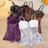 2026 Nuevo Estilo Fresco Retro con Cordones Estampado Sexy de Halter Fruncido Cuello en V Elegante Top Ajustado para Mujer
