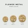 Botões Metálicos Redondos Flor de Renda Torcida Moda Botões Decorativos para Suéter Casaco Jaqueta Terno Acessórios de Botão