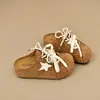 Sapatos Casuais de Couro para Primavera/Verão 2026 Mocassins Slip-On Meias Pantufa Fechadas Sapatos Birkenstock Retrô de Solado Grosso