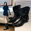 Botines vaqueros western plisados negros para mujer, estilo coreano, nuevos para primavera/otoño, botines sencillos, corte en V, remaches, punta fina, tacón grueso, Botas Martin
