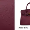 Bolsa Feminina de Couro de Vaca de Alta Qualidade 2025, Bolsa de Platina de Luxo, Bolsa Feminina Elegante e Moderna de Couro Genuíno, Bolsa de Mão Clássica Versátil