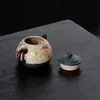 Tetera Cerámica para el Hogar Estilo Antiguo Pintada a Mano con Esmalte Color Caramelo, Diseño Azul Índigo y Ciruela Roja, con Filtro de Agujero de Bola para Té Kung Fu