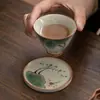 Ver posavasos de cerámica pintado a mano Dehua juego de té kung fu pieza de almohadilla aislante para taza de té portavasos de té accesorios para ceremonia del té retro