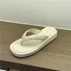 Chanclas Retro de Suela Gruesa para Mujer Zapatos 2026 Nuevas Sandalias Pequeñas de Estilo Francés para Playa al Aire Libre en Verano