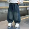 Pantalones de Mezclilla de Pierna Curva de Color Sólido para Niños, Ropa de Primavera y Otoño, Estilo Coreano, Pantalones Casuales Modernos y Geniales para Niños, Pantalones para Bebé, Comercio Exterior