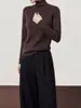 Atacado transfronteiriço moda feminina mais vendida outono estilo minimalista gola alta blusa de tricô HBZX918456
