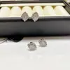 Pendientes de Tachuela Ovalados de Zirconia Grande Microincrustada, Simples y Elegantes, Versátiles y Populares, Pendientes para Mujer de Cobre Chapado en Oro Real con Circonia