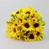 Acessórios para Casa Flores Artificiais Falsas Casamento Praça Adereços de Feriado Girassol Plástico Flor de Seda Cabo Cacho Flor de Girassol Pequena