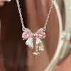 Collar con Colgante de Cruz y Lazo de Diamantes Rosas de Alta Gama Transfronterizo Europeo y Americano Estilo Francés Collar para Clavícula Juego de Joyas para Mujer