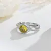 Anel Europeu e Americano Transfronteiriço Novo Estilo Nicho Cravejado com Zircônia Amarela Única para Mulheres Adequado para Festas Diárias