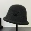 Sombrero de Pescador de Lana de Alta Calidad para Otoño e Invierno, Sombrero de Cubo Cálido de Punto para Mujer, Estilo Coreano, Temperamento, Logo Pequeño, Color Sólido