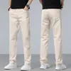 Calça casual off-white de corte reto para homens, novo modelo primavera e outono 2026, calça masculina de alta qualidade, slim fit, negócios, macia