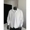 Camisa masculina tendência de cor sólida com mangas compridas, nova coleção de outono, corte solto, inspirada em Hong Kong, peça de outer wear da moda, estilosa e casual.