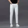 Jeans Cropped Masculino de Alta Qualidade de Hong Kong, Novo Estilo Outono, Preto Puro, Slim Fit, Perna Reta, Calça Casual Stretch Tendência para Homens