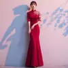 Vestido de Toast Qipao Estilo Chino para Novia 2026 Modelo Nuevo Vestido Largo Borgoña Vestido de Noche Elegante Adelgazante Banqueté Vestido Noble