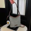 Bolsa de cubo tejida a rayas coloridas de verano, Bolso de mano de cuero moderno de gran capacidad para el trabajo, Bolso de hombro, Bolso tote de axila