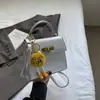 Moda Transfronteiriça Versátil Design de Nicho Bolsa de Mão Estilosa para Mulheres 2026 Nova Bolsa de Ombro Único Transversal de Alta Qualidade para o Dia a Dia