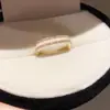 Anillo Geométrico Redondo de Flor de Circonita Transfronterizo Europeo y Americano, Anillo de Dedo Índice de Gama Alta Nicho, Joyería de Estilo Retro de Moda