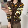 Cardigã de tricô listrado color-block para mulheres, nova peça de outer wear para outono e inverno, suéter versátil para mulheres baixinhas, top feminino estilo coreano