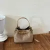 Bolso tipo cubo más vendido transfronterizo, acabado mate retro, bolso de hombro versátil para mujer, venta al por mayor para exportación, bolso cruzado, bolso para el trabajo