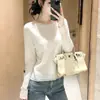 Suéter de punto abierto de manga larga de color liso para mujer de principios de otoño, una capa base ligera y elegante con efecto adelgazante, estilo coreano y un top chic