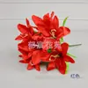 Flores de rosa simuladas, accesorios de baile, ramo para sostener, ramo de lirios para coro, flor estilo entrada deportiva