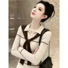 Suéter de punto slim fit con cuello polo, bloques de color blanco roto, estilo universitario para mujer, nueva colección 2026