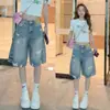 Shorts de Mezclilla Rotos Rectos de Pierna Ancha de Verano 2026 para Mujer, Delgados, Versátiles, Sueltos, a la Rodilla, sin Estirar