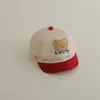 Nuevo Oso de la Suerte de Dibujos Animados Gorra de Sol Pato Gorra de Béisbol para Niños al por Mayor Estilo K Visera Pequeña Corta Gorra de Malla para Bebé