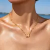 Colar de borboleta em camadas estilo ins transfronteiriço europeu e americano, aço titânio banhado a ouro 18K, corrente de clavícula moderna e versátil, joia que não desbota