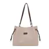 Bolsa Grande de Verão de Grande Capacidade para Mulheres 2025 Novo Estilo Bolsa de Ombro de Aparência Sofisticada Bolsa Tote Simples da Moda para o Dia a Dia