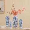 Jarrón de porcelana azul y blanca de la época medieval de Shumen con flores secas, adornos florales para la sala de estar y el comedor, decoración con un toque moderno.