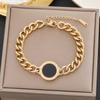 Pulsera japonesa y coreana de acero de titanio nueva para niñas, temperamento nicho, joyería de moda, pulsera de acero inoxidable que combina con todo, no se decolora, venta al por mayor