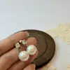 Pendientes Colgantes de Plata 925 con Cierre de Mariposa, Seis Garras, Circonita y Perla para Mujer, Estilo Simple y Fresco, Lujo Accesible y Pendientes Exquisitos
