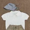 Roupa Infantil Estilo Coreano 2026 Verão Novo Conjunto Elegante de Duas Peças: Camiseta de Tricô Fino com Gola Reversível e Shorts Casuais para Meninos e Meninas