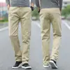 Calça casual de alta qualidade cinza claro para homens, corte reto solto, calça de outono, novo modelo primavera/outono 2026, tamanho grande, comprimento longo