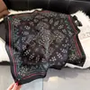 Elegante Elegante Diadema Bufanda de Seda Terciopelo de Alta Calidad Bufanda Cuadrada Pequeña Bufanda de Seda Imitación para Mujer Bufanda Decorativa Bufanda de Moda