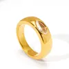 Anel Elegante e Simples de Diamante para Olho Multicor Brilhante em Ouro 18K Aço Titânio É um Popular Versátil e Não Desbota Atacado