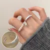 Anillo Irregular Geométrico para Mujer, Moda de Lujo Ligero, Acabado Mate Único, Anillo Abierto Versátil, Anillo de Dedo Índice Moderno