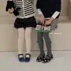 Directo del fabricante: Estilo Otoño KS208 Medias versátiles para niñas con lazo de pedrería, leggings de algodón peinado al por mayor