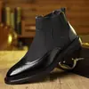 Zapatos nuevos para hombre transfronterizos de cuero esmerilado con puntera slip-on botines casuales de negocios zapatos cómodos de piel de vaca